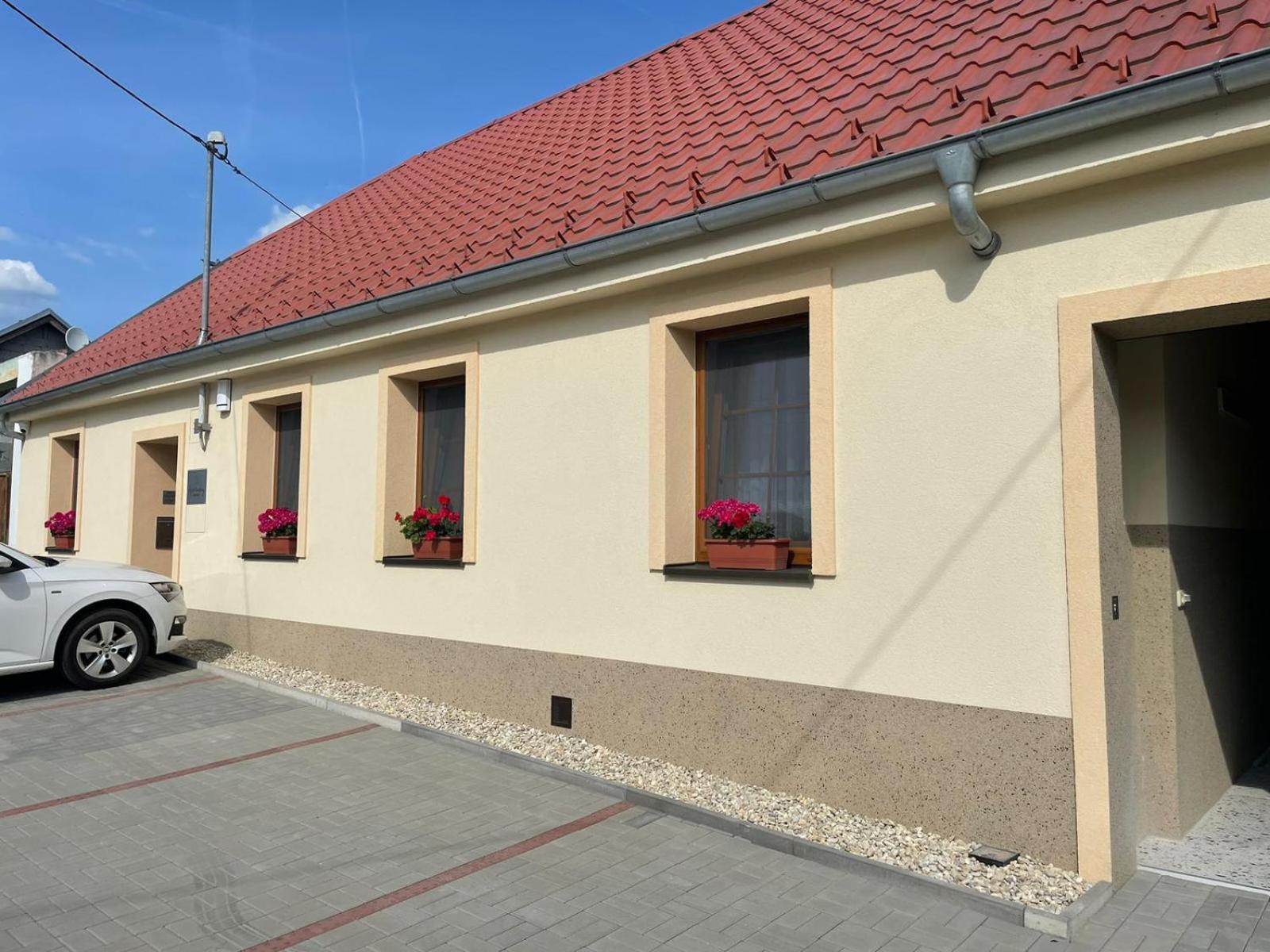 Přítluky Apartmany U Palavy מראה חיצוני תמונה